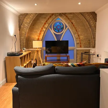 One Bedroom Flat Chertsey - Pets Welcome Exterior photo
